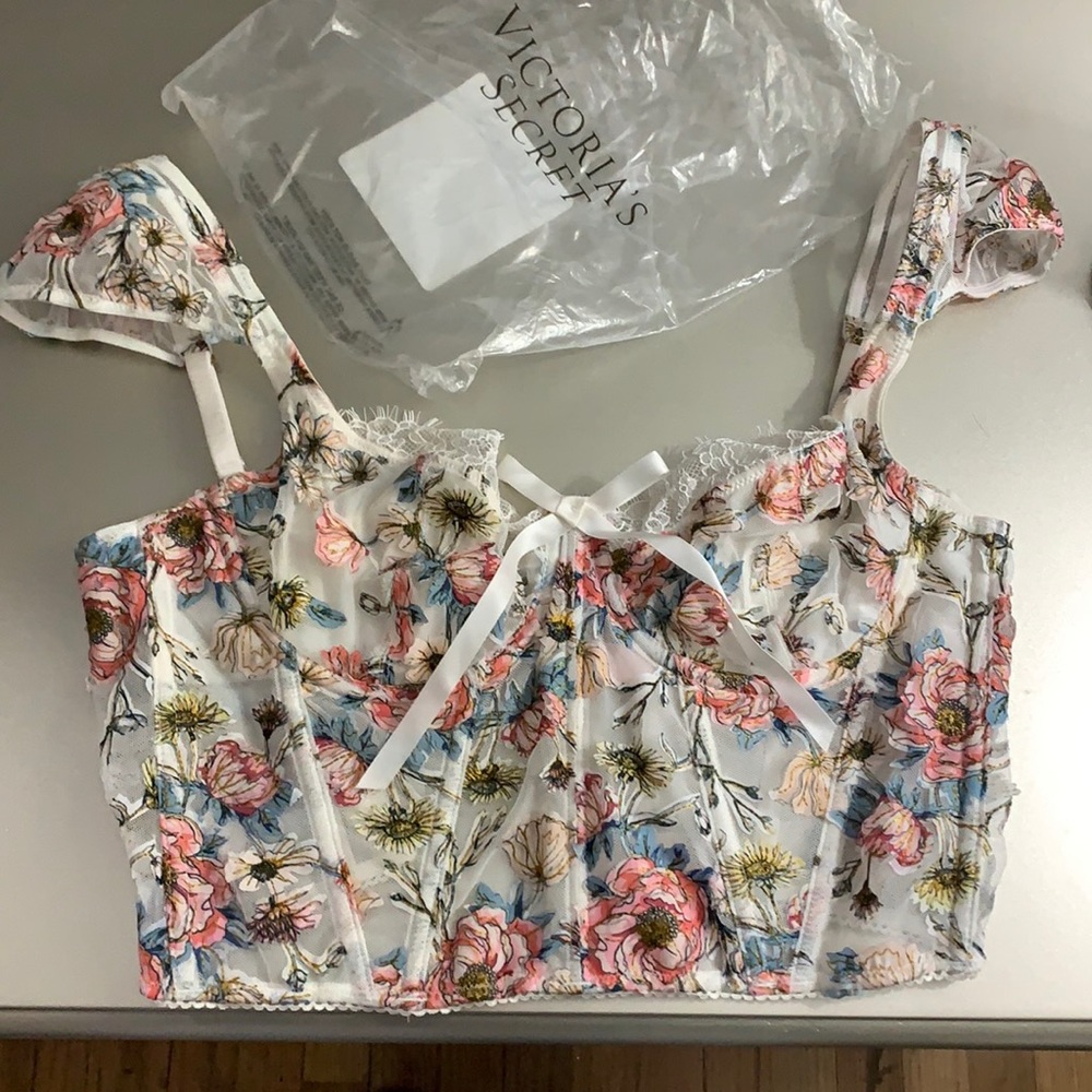 Victoria’s Secret dream angles corset/bustier top